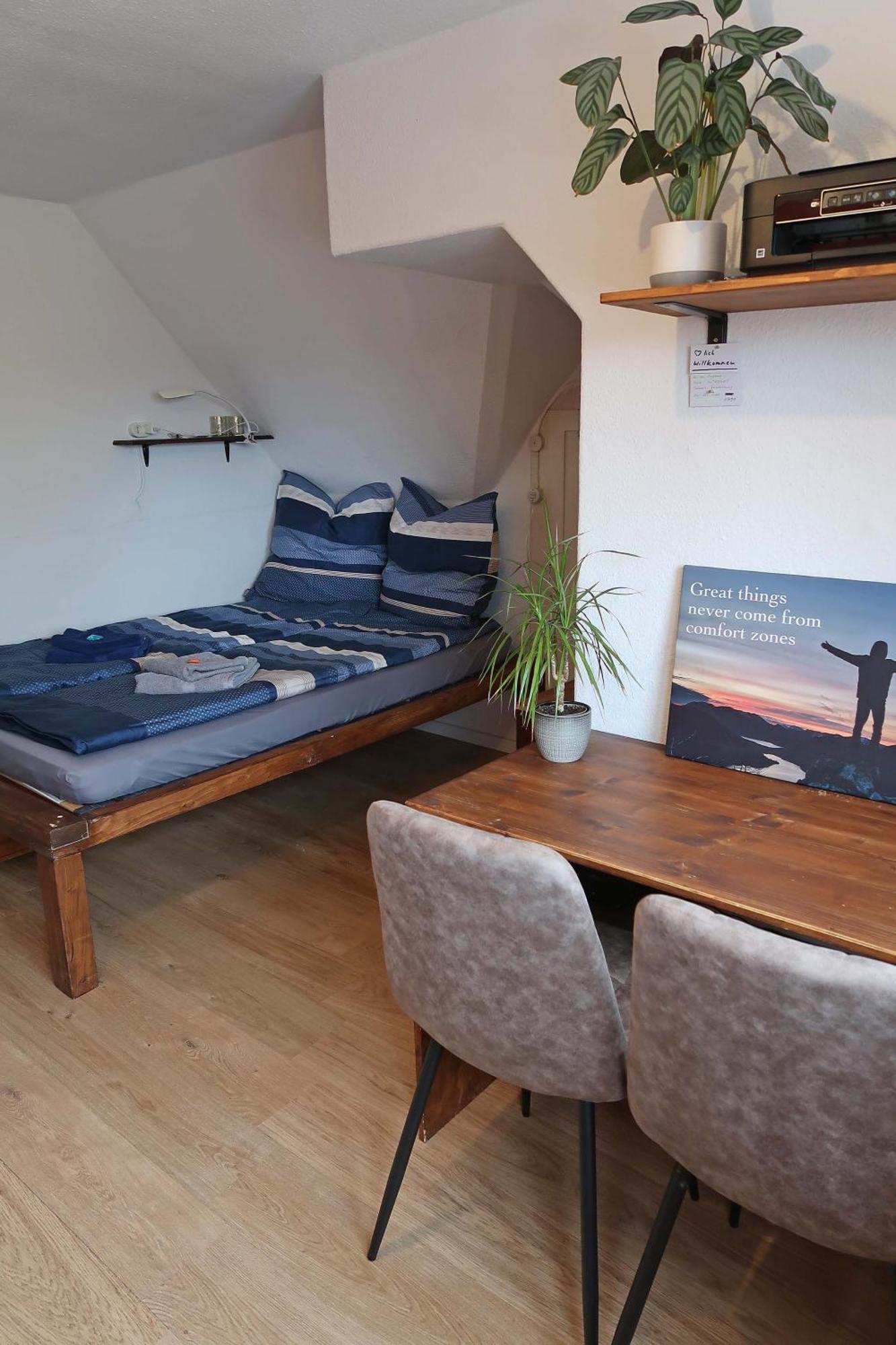 Kleines Studio Am Uni-Campus - Perfekt Fuer Junge Unternehmungslustige Dresda Esterno foto