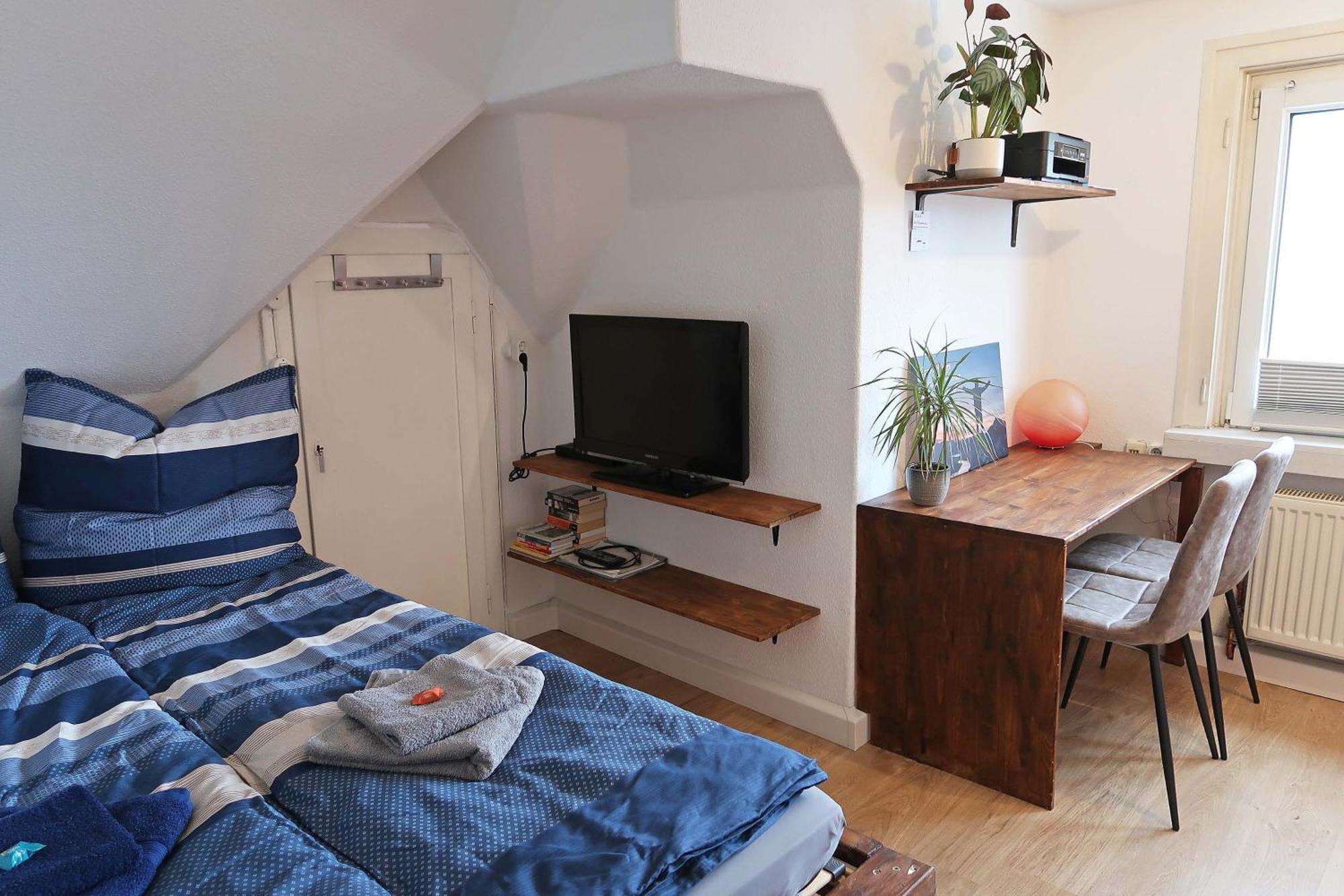 Kleines Studio Am Uni-Campus - Perfekt Fuer Junge Unternehmungslustige Dresda Esterno foto